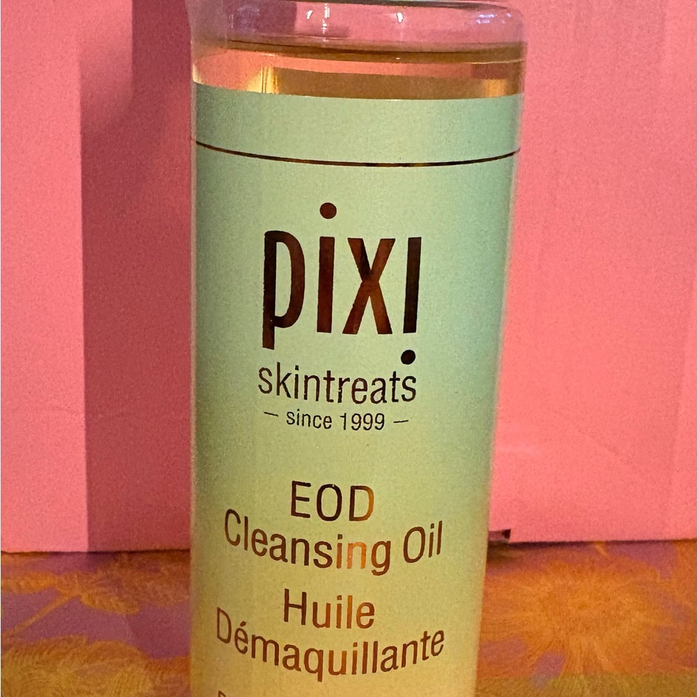 Pixi Skintreats EOD Cleansing Oil - Mint Green with Gold